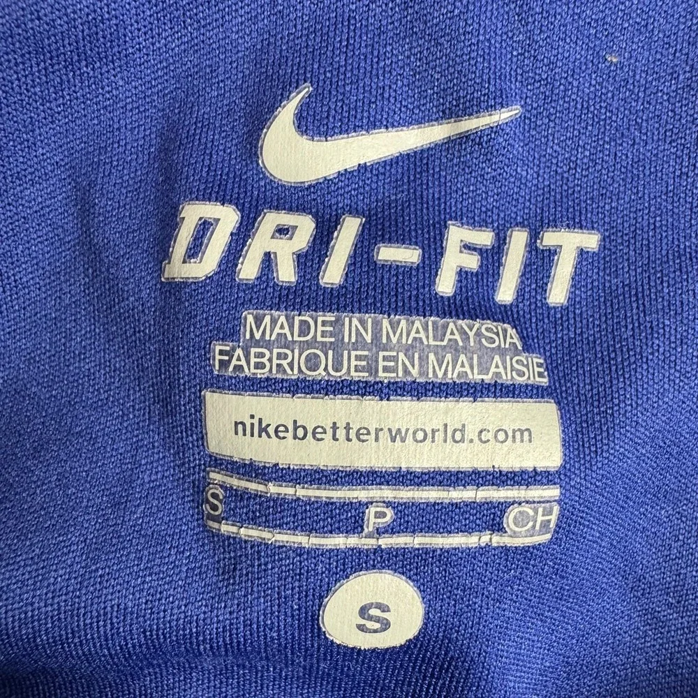 Nike item flex